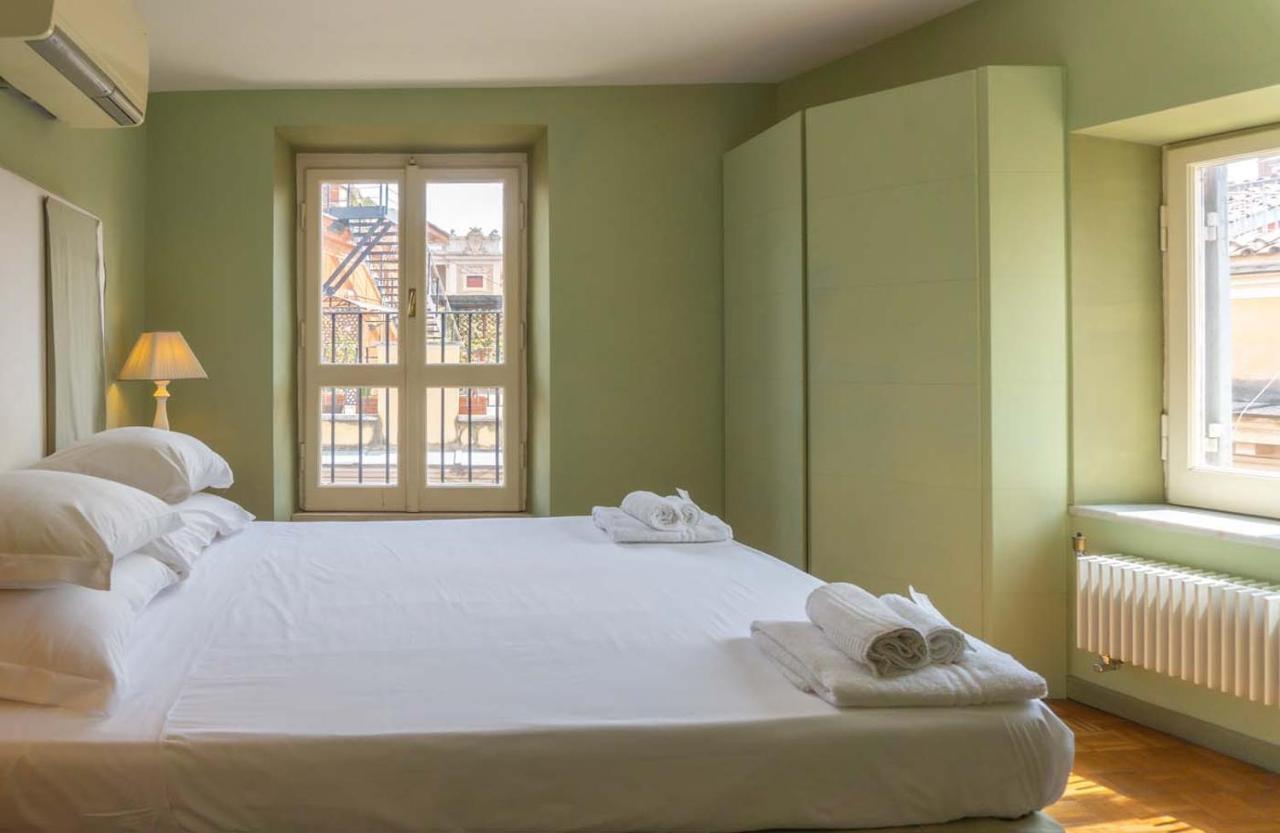 Piazza Venezia Charming & Bright Apartment Рим Екстериор снимка