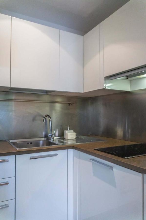 Piazza Venezia Charming & Bright Apartment Рим Екстериор снимка